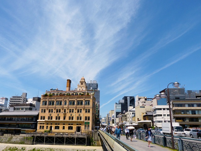 単身パックベテラン者に聞いた居住先アンケート